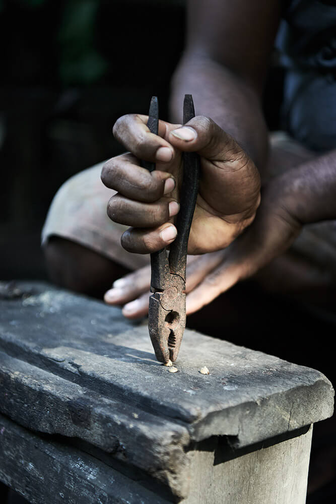 13-Shell-Money-Ellie-Pitil-0561-Kristina-Steiner