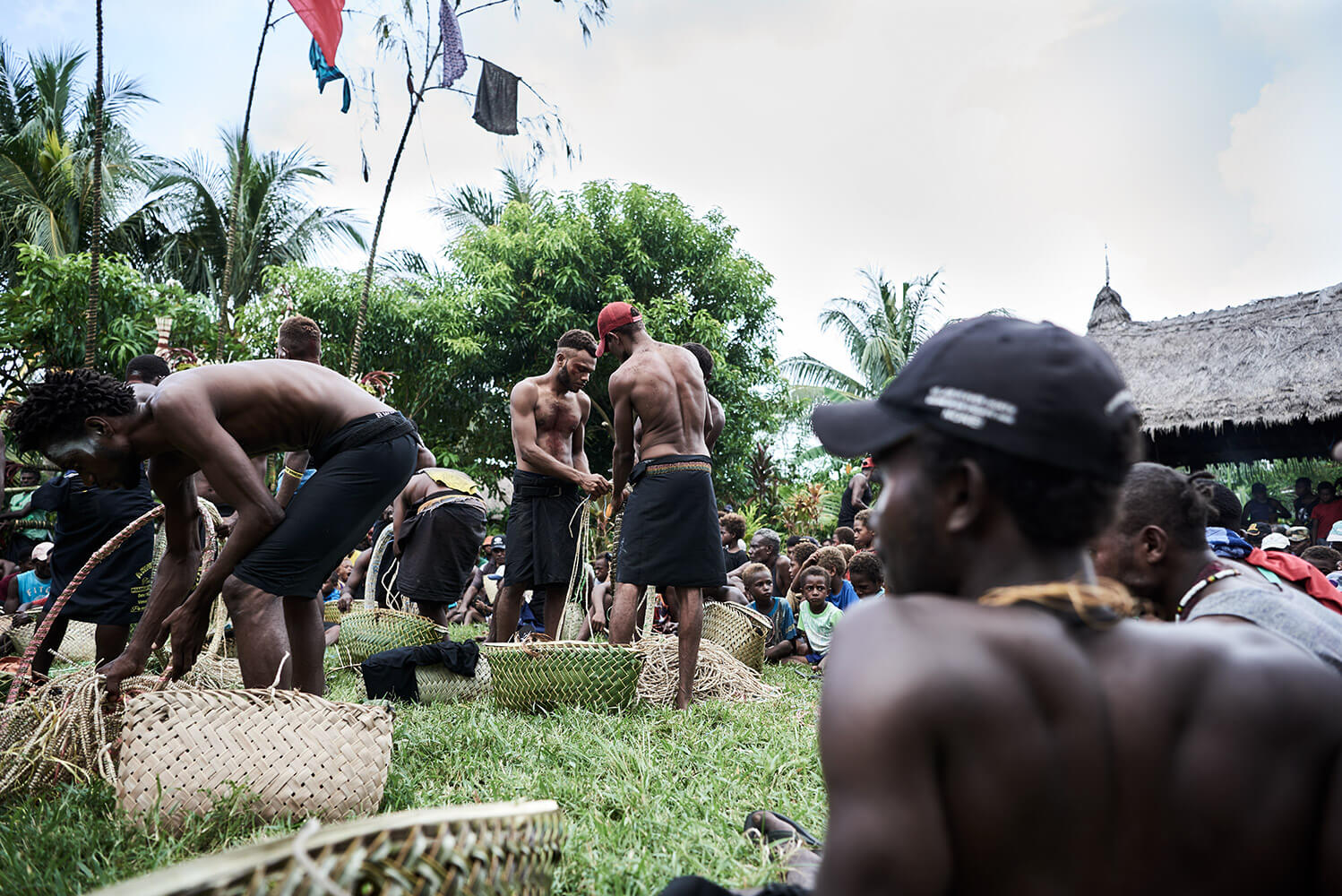 47-Shell-Money-Tokiala-Shell-Breaking-1627-Kristina-Steiner