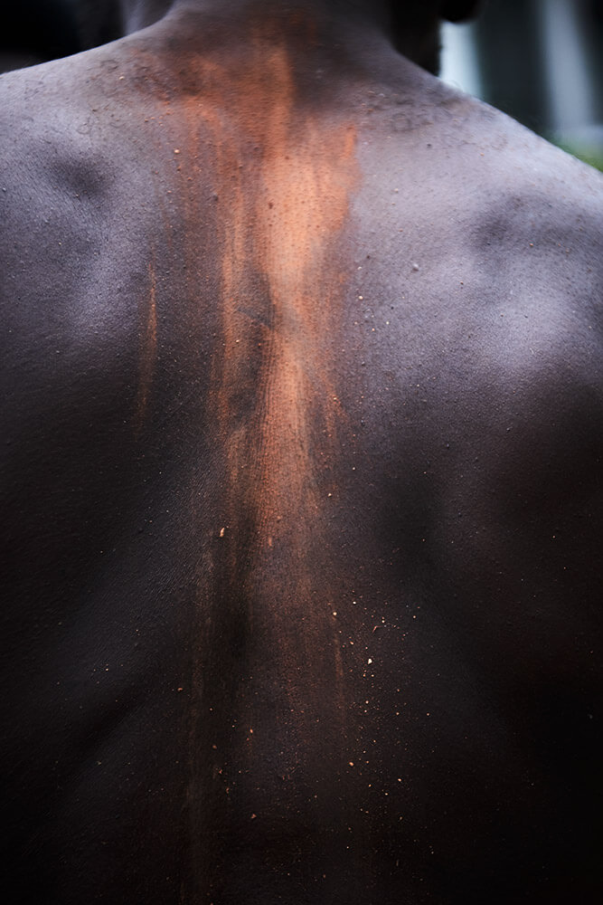 49-Shell-Money-Raulavil-Shell-Breaking-2475-Kristina-Steiner