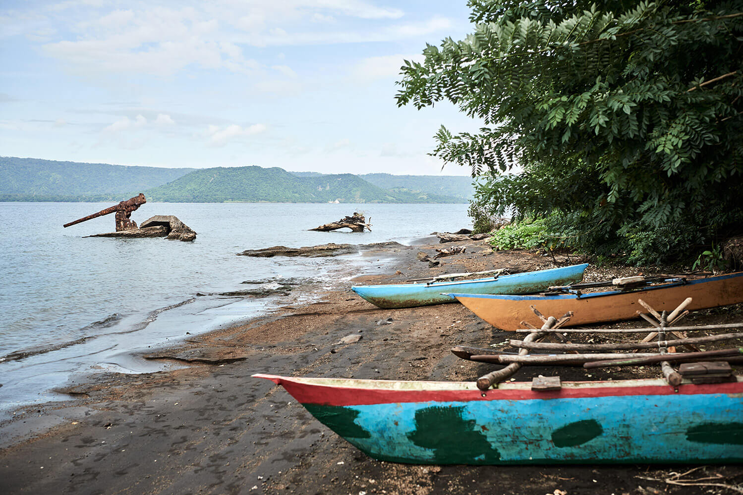 13-Megapode-Egg-Hunters-2951-Kristina-Steiner