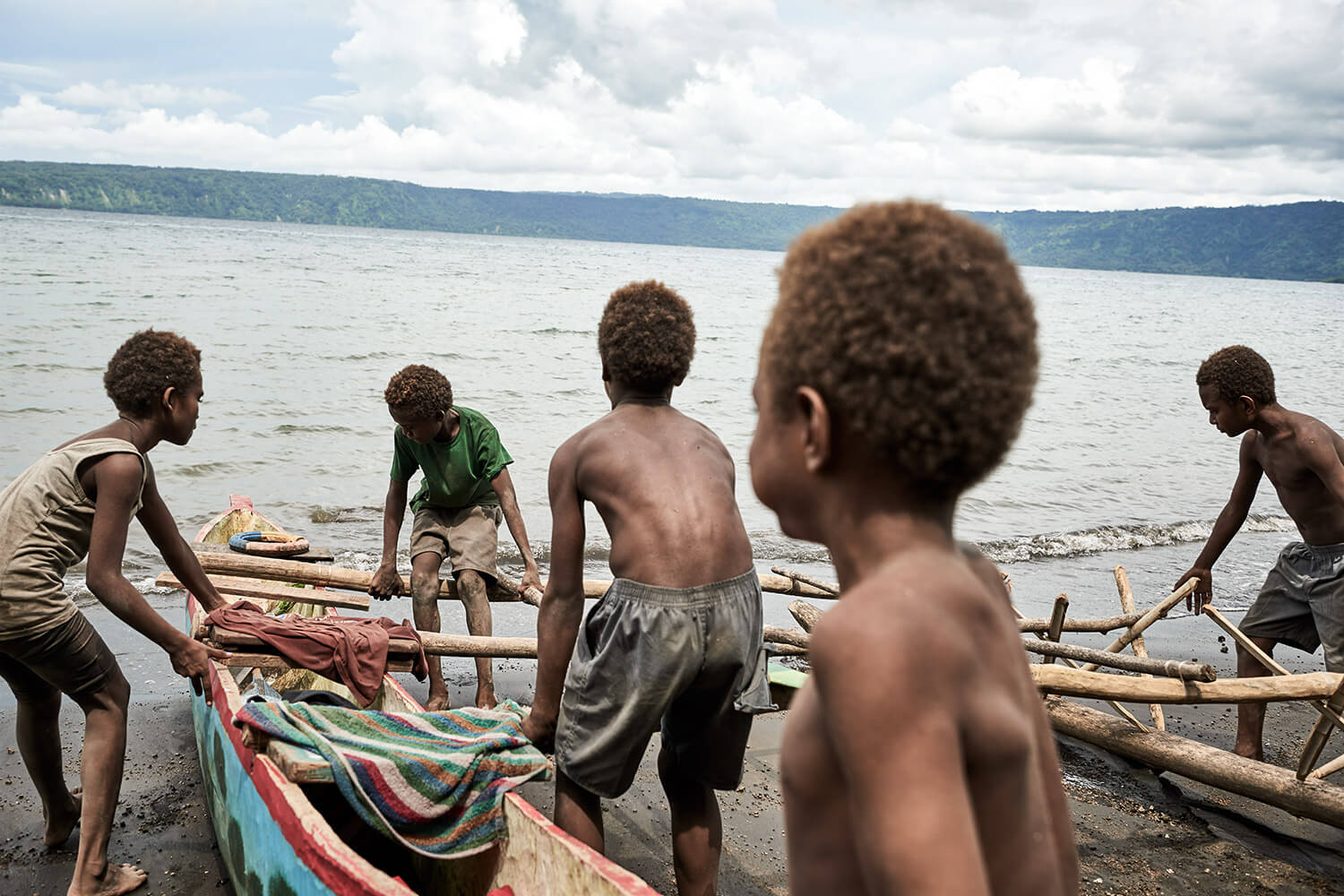 62-Megapode-Egg-Hunters-3385-Kristina-Steiner