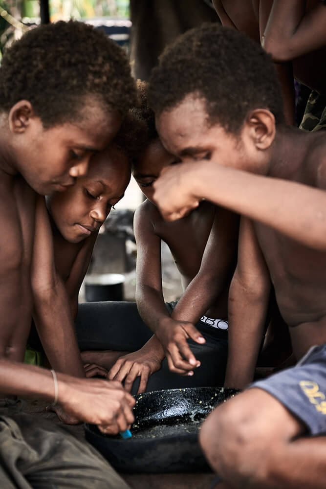 75-Megapode-Egg-Hunters-3845-Kristina-Steiner