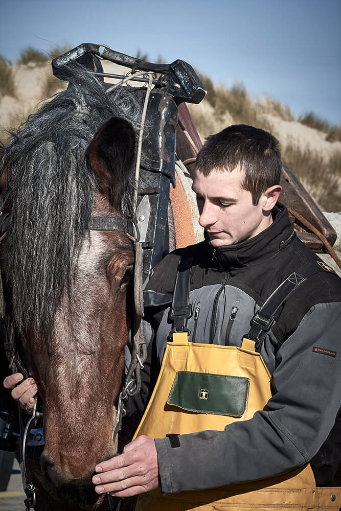 79-Paardenvissers-Thomas-Vanmassenhove-0325-Kristina-Steiner